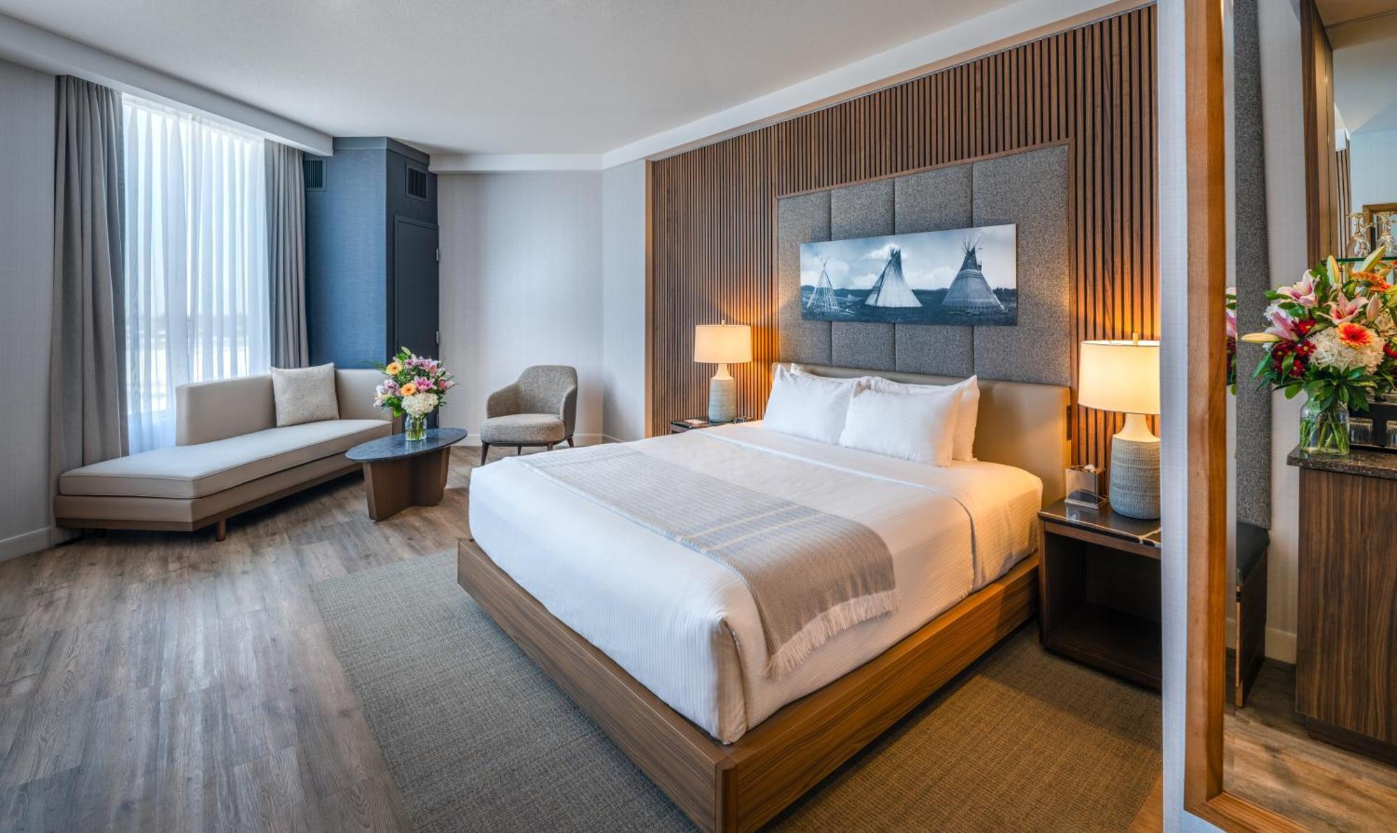 Premier King Room,1765353630:JPEG